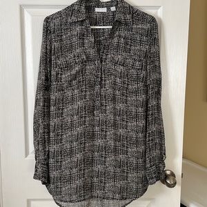 💥5 for $25💥 New York & Company Long Sleeve Sheer Blouse (Large)